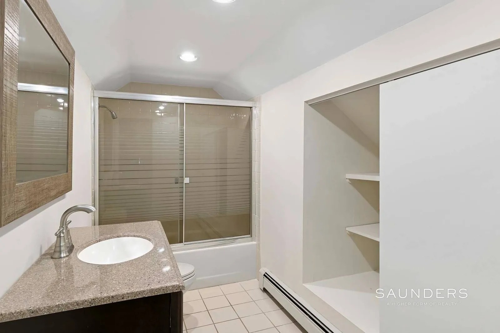 Building Photo - 5 Munroe Ave