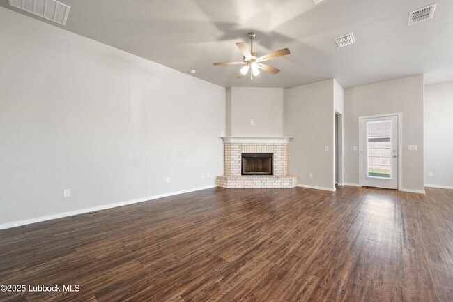 Building Photo - 1902 Kirksey Ave