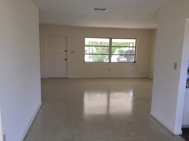 Terrazzo Floors - 11152 108th Ln