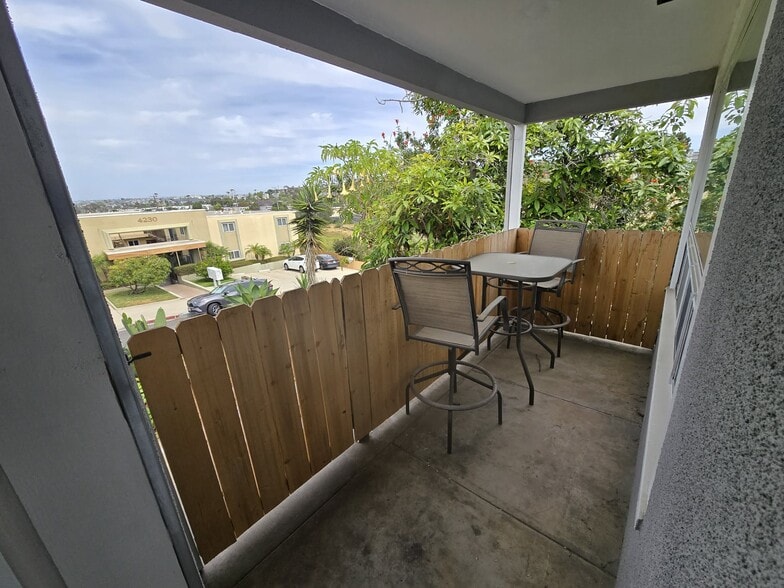 Building Photo - 4239 Montalvo St