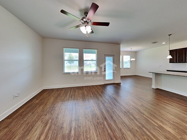 Building Photo - 926 Walden Woods Dr