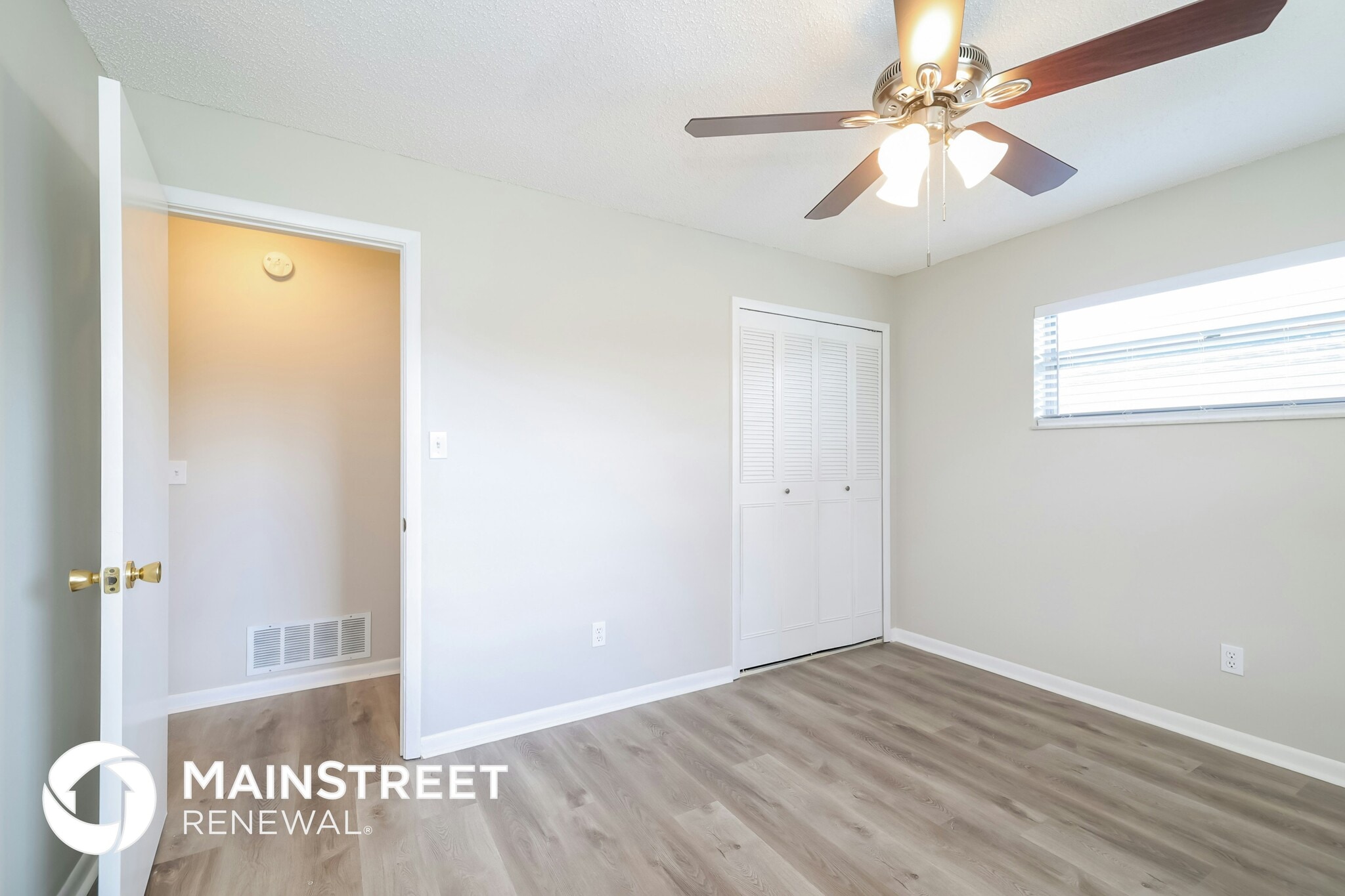 Building Photo - 8024 Nicklaus Dr