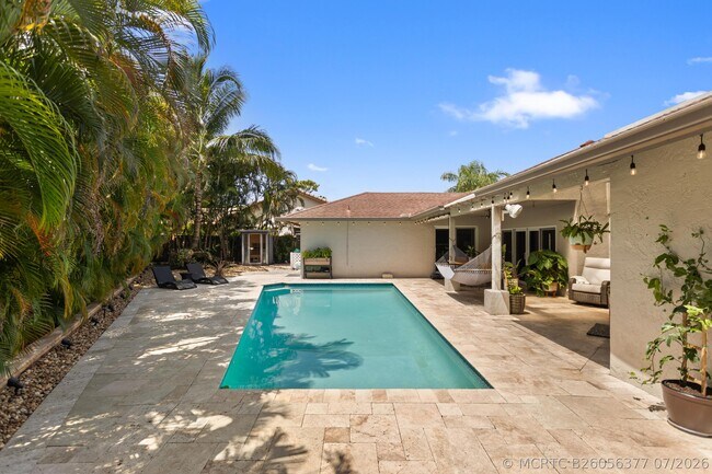 Building Photo - 4050 NW 7th Ln