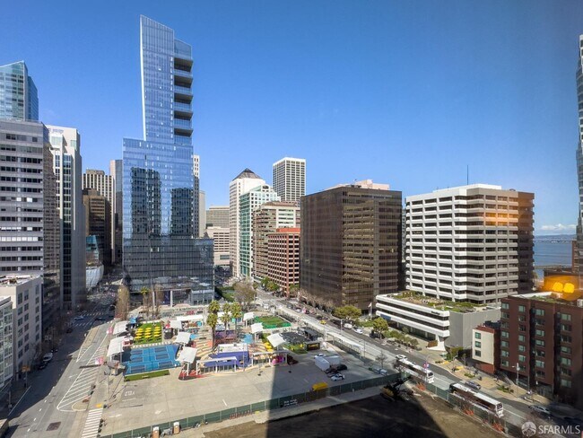 Building Photo - 201 Folsom St
