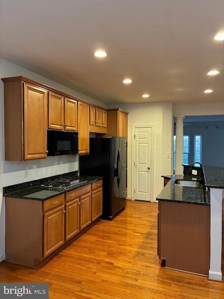 Building Photo - 8915 Amelung St