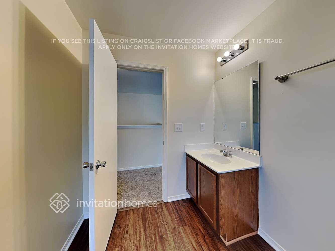 Building Photo - 49 Norwich Dr