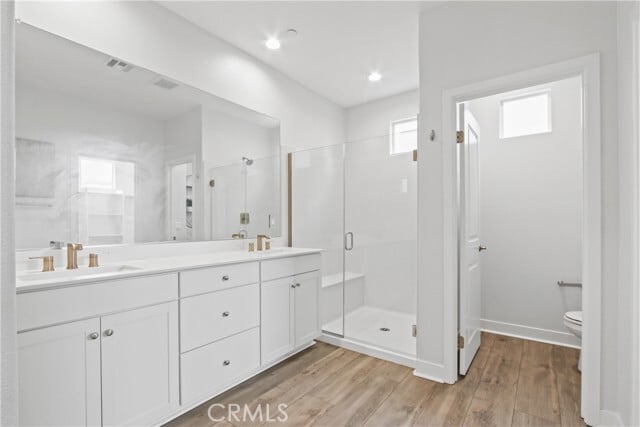 Building Photo - 660 Daniel Freeman Cir
