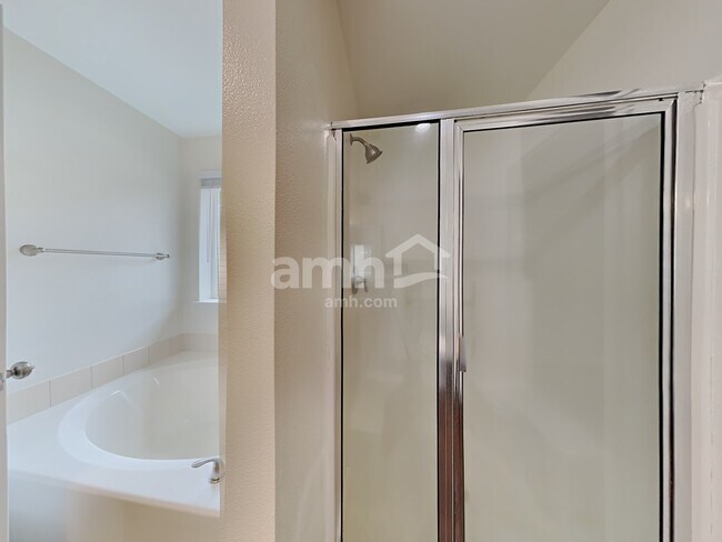 Building Photo - 18312 97th Ave E