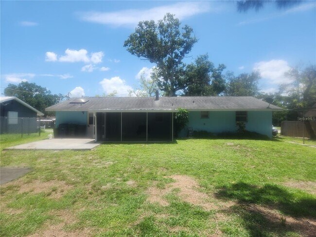 Building Photo - 4136 S Lockwood Ridge Rd