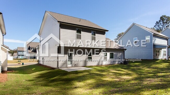 Building Photo - 252 W L Miller Dr