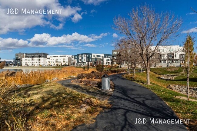 Building Photo - 10566 S Oquirrh Lk Rd