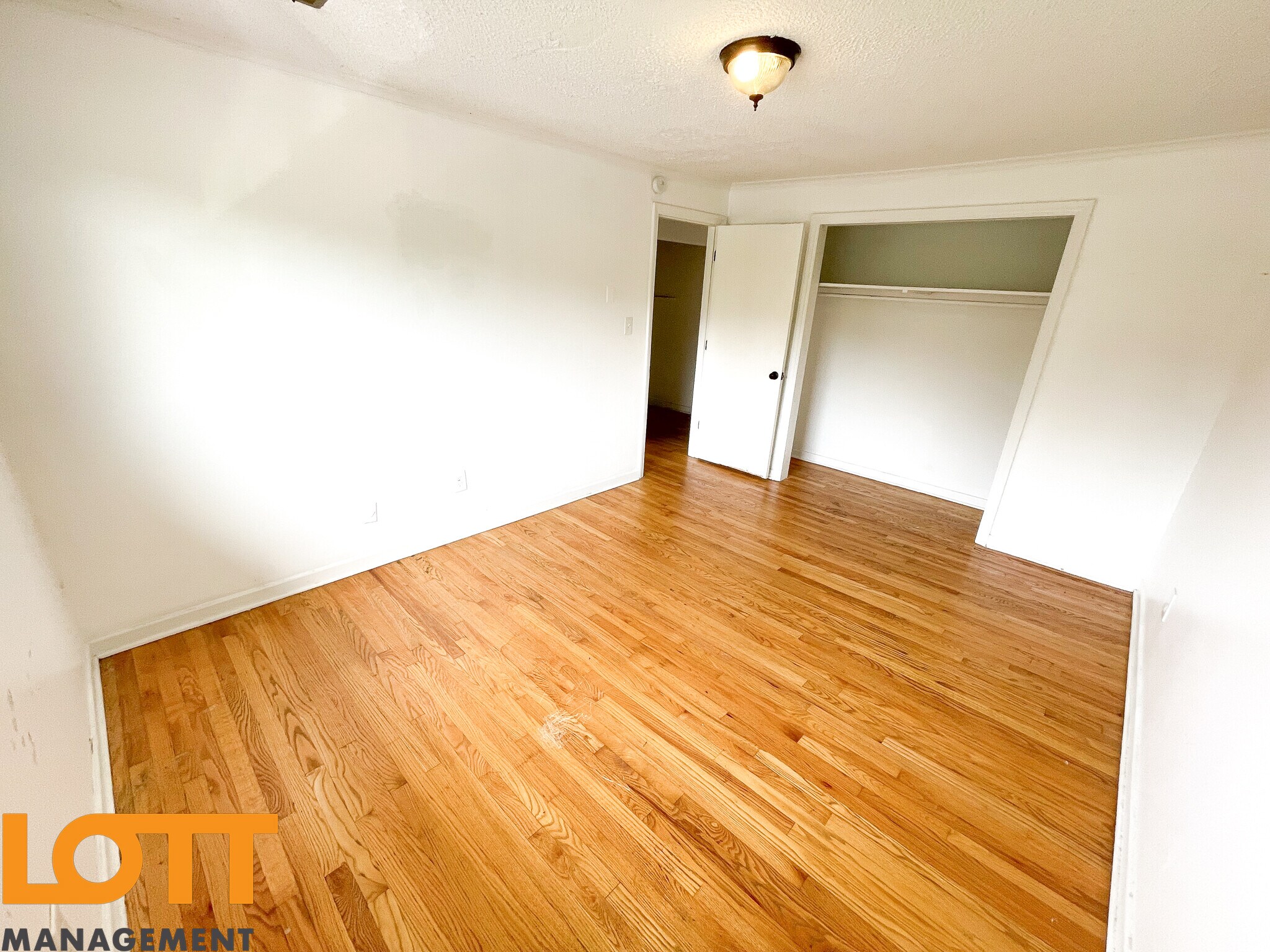 Building Photo - 120 Pueblo St #D