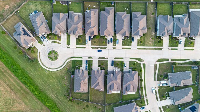 Building Photo - 918 Vidalia Onion Dr