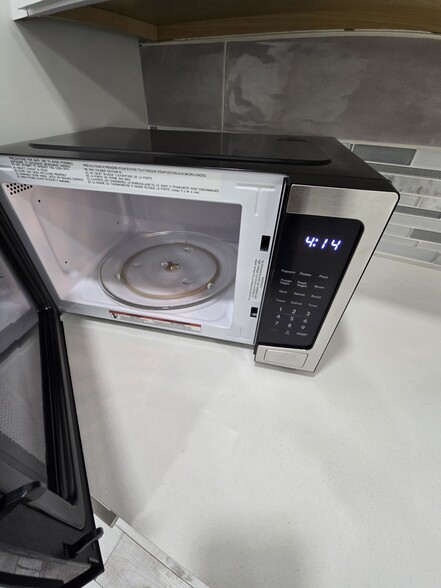 Building Photo - 1056 Geers Ave