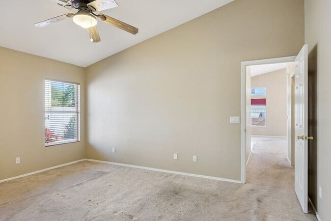 Building Photo - 6664 E Virginia St