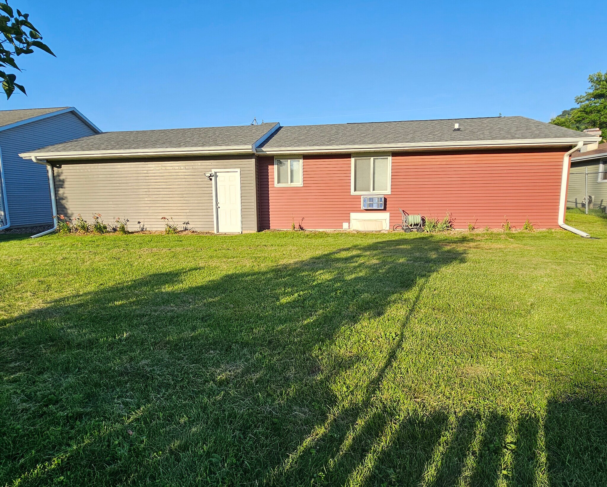Building Photo - 3302 29th Ct S