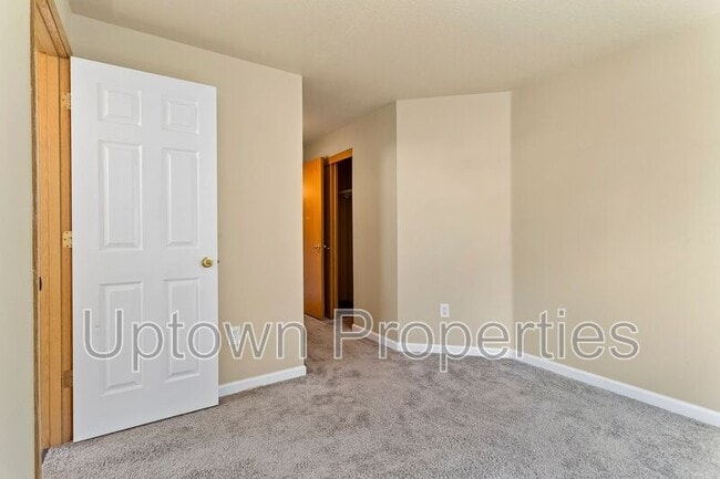 Building Photo - 14158 SE Summerfield Loop