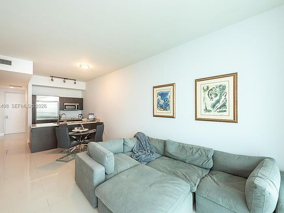 Building Photo - 55 SE 6th St