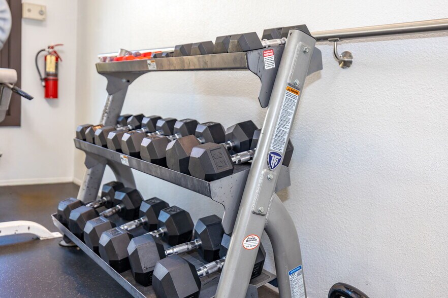 Building Photo - 15273 Maturin Dr