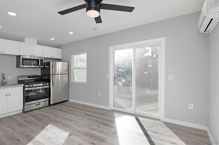 Building Photo - 3747 Boundary St