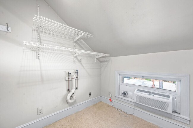 Building Photo - Charming 4BE/3BA Home in Historic Downtown Franklin!