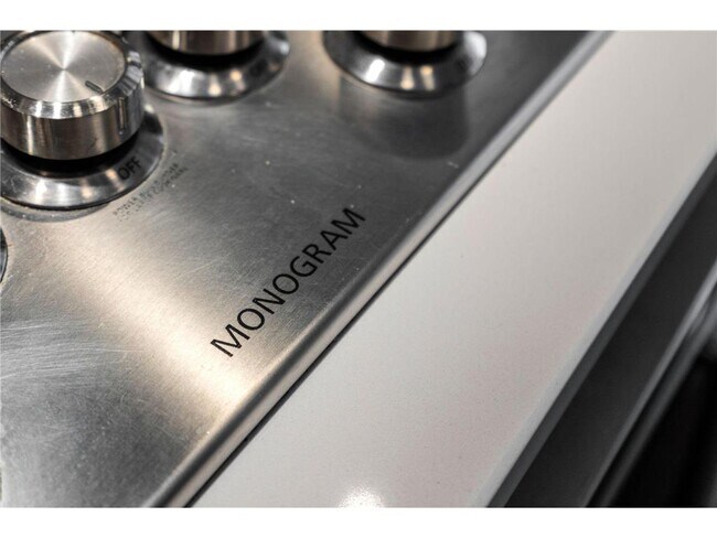 Building Photo - 1240 S 2nd St