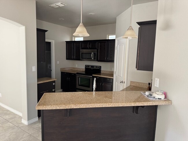 Building Photo - 3304 Bastrop Ave