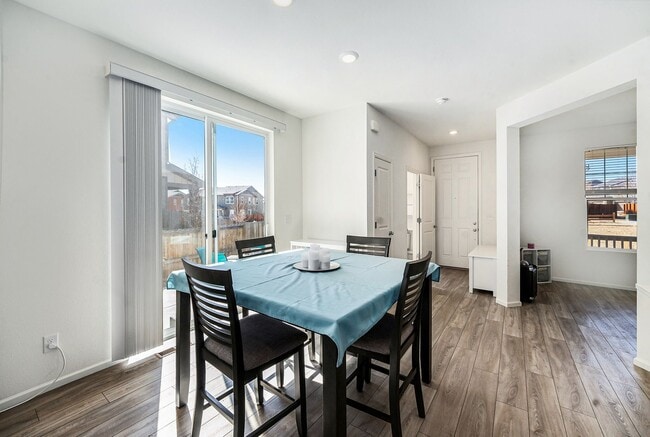 Building Photo - Modern Paired Home in the highly sought after Baseline neighborhood of Broomfield, CO! This beaut...