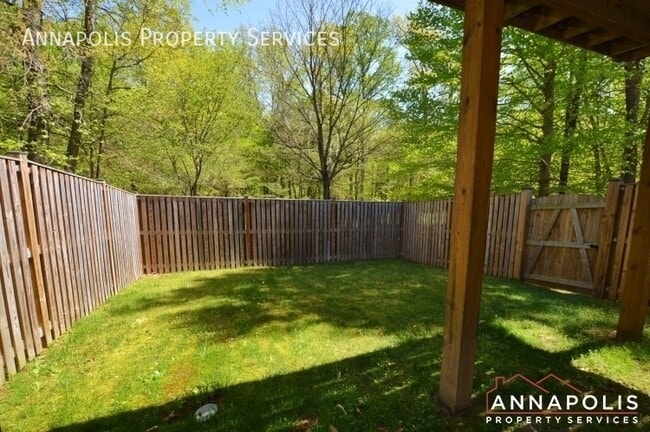 Building Photo - 915 Nanticoke Run Way