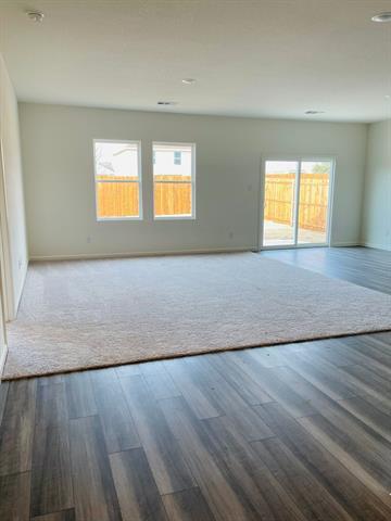 Building Photo - 10348 Rosegreen Ln