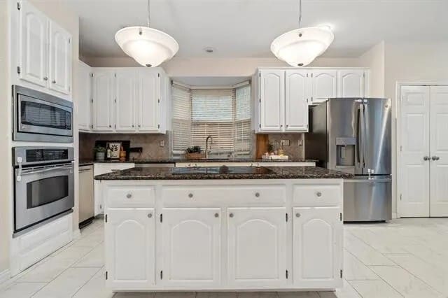 Building Photo - 2608 Beechcraft St