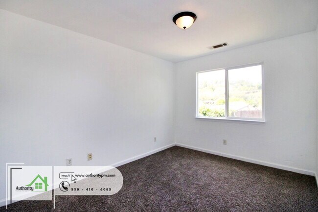 Building Photo - 14780 Marin Dr