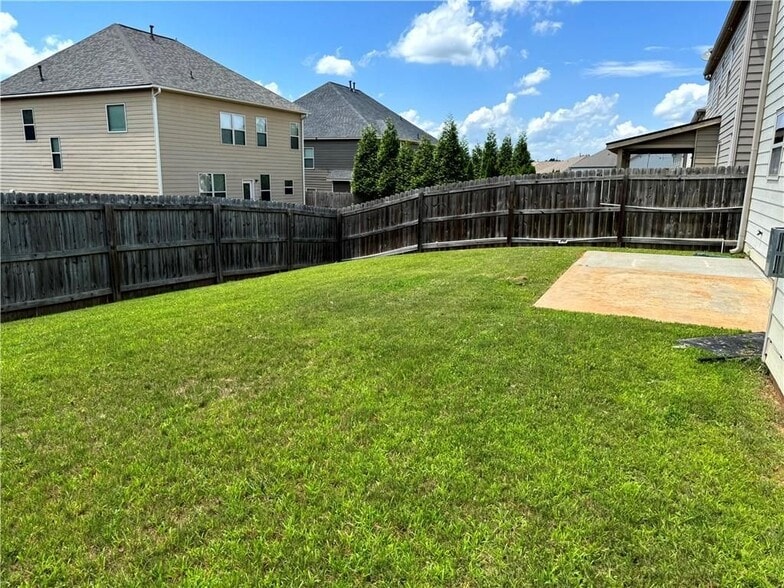 Building Photo - 3415 Pointe Vecchio Cir