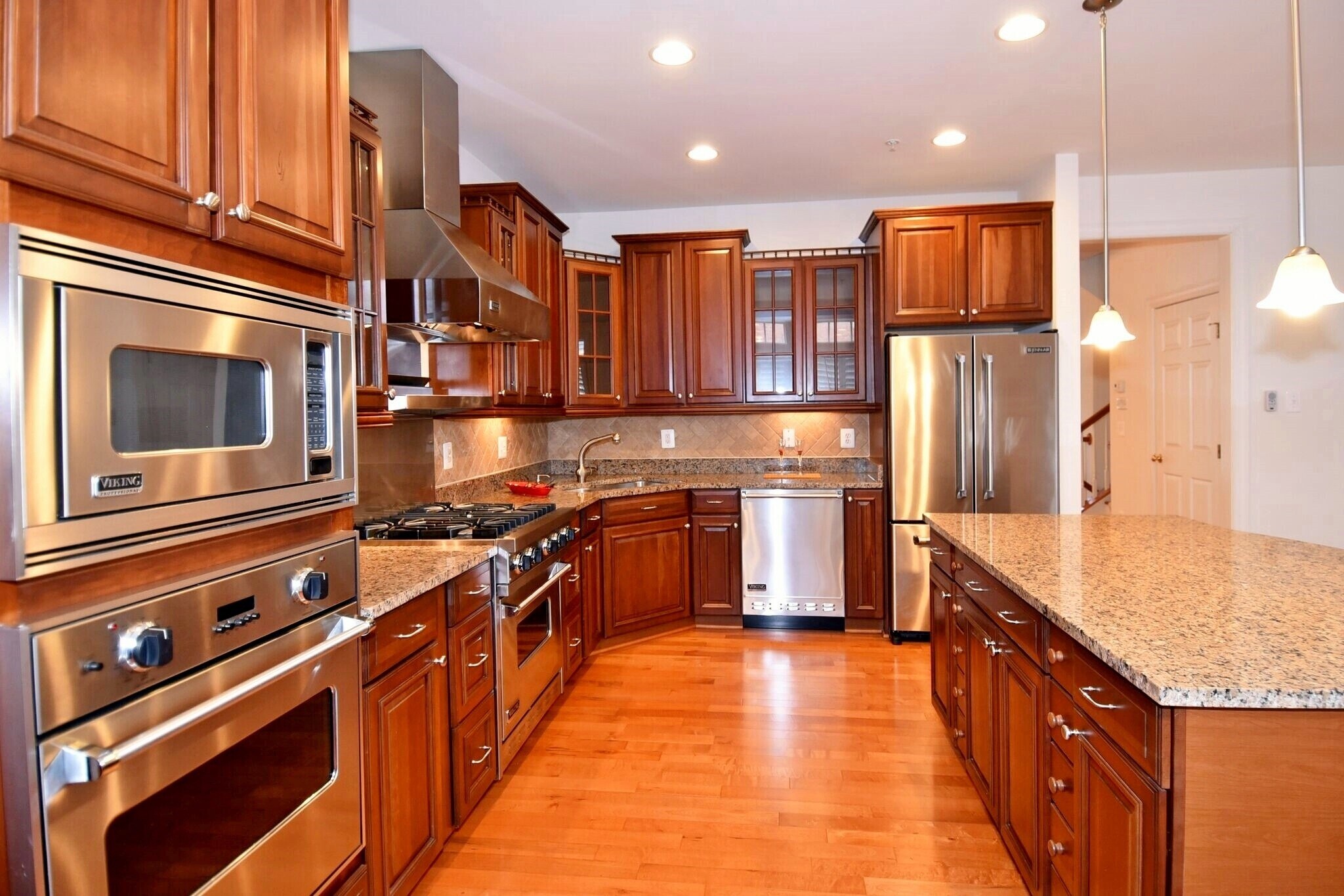 Building Photo - 7981 Vigne Ct