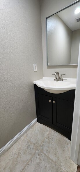 Building Photo - 10405 Anzac Ave