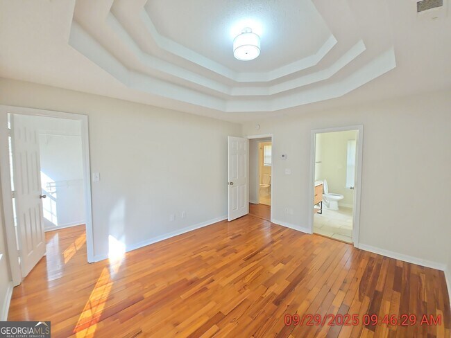 Building Photo - 7102 Sir Galahad Way