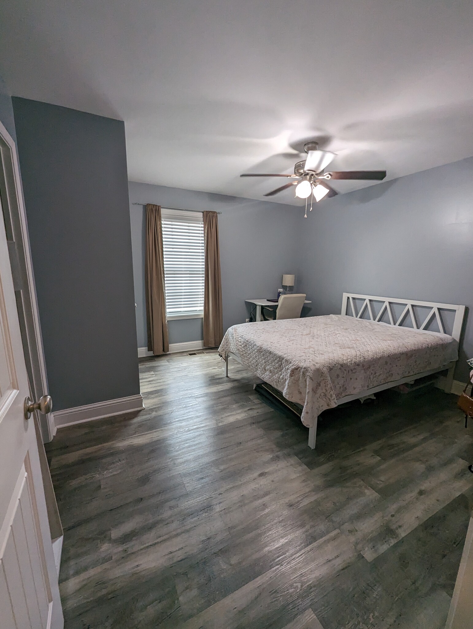 Master bedroom - 1224 Frazier Dr