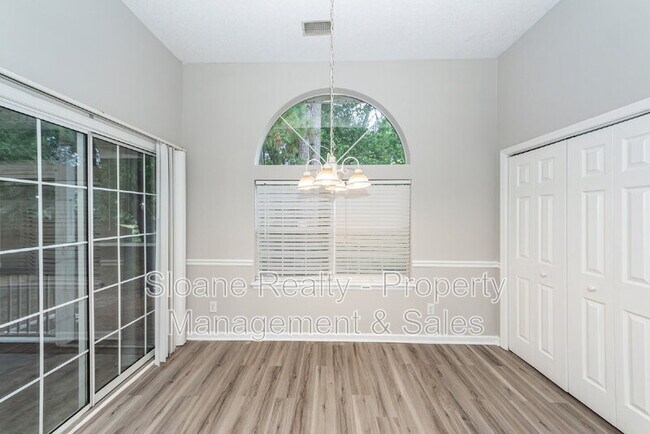 Building Photo - 458 Planters Trace Dr