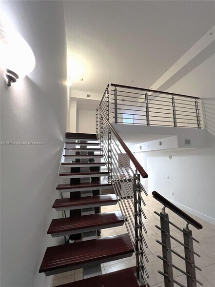 Building Photo - 41 SE 5th St