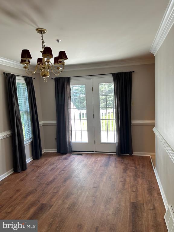Building Photo - 309 Newport Pl