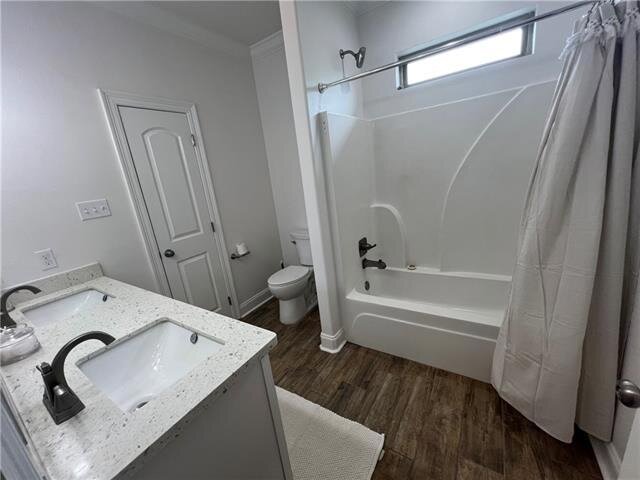Building Photo - 2708 Volpe Dr