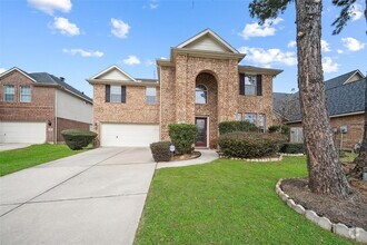 Building Photo - 207 Burris Park Dr