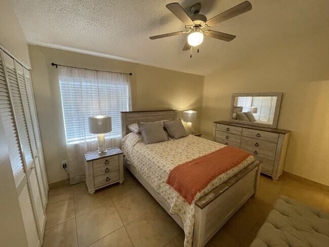 Building Photo - Seaport Village Available November 1st 2026 for a 7-12 month lease