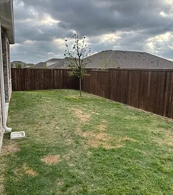 Building Photo - 713 Feldspar Way