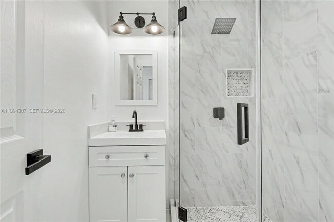 Building Photo - 55 SW 13th St