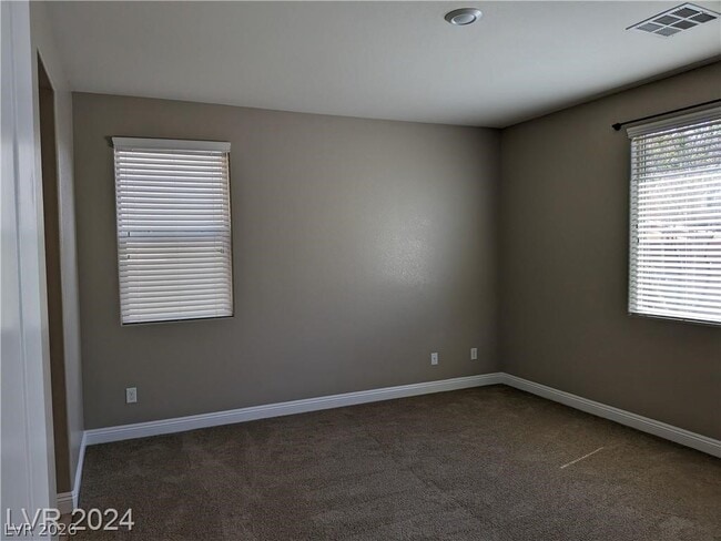 Building Photo - 909 Old Creek Way