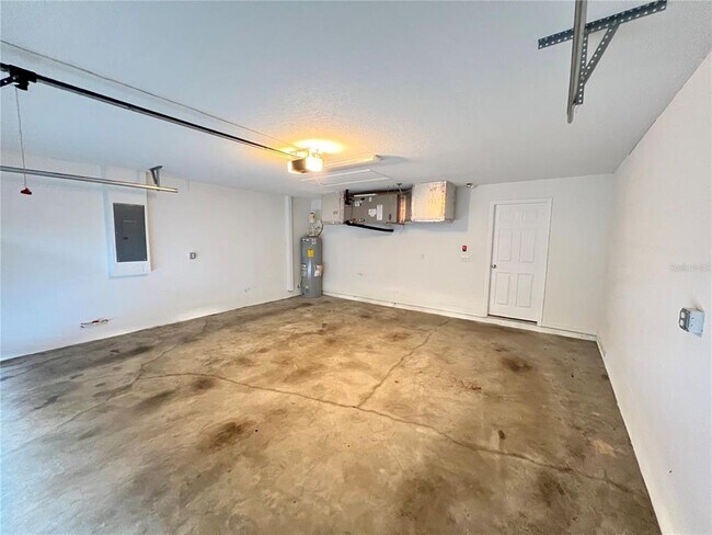 Building Photo - 6 Barbera Ln