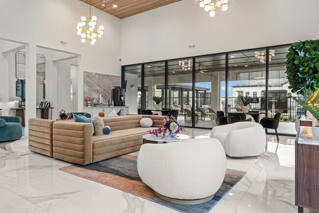 Building Photo - 1664 Hillside Terrace