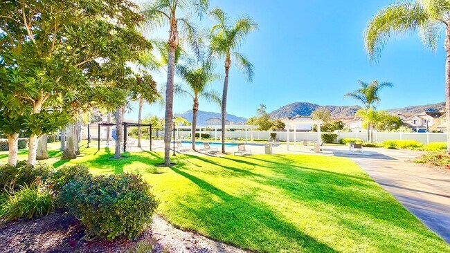 Building Photo - Lovely Single-Story Home in the Friendly and Desirable Lake Rancho Viejo Community of Fallbrook!