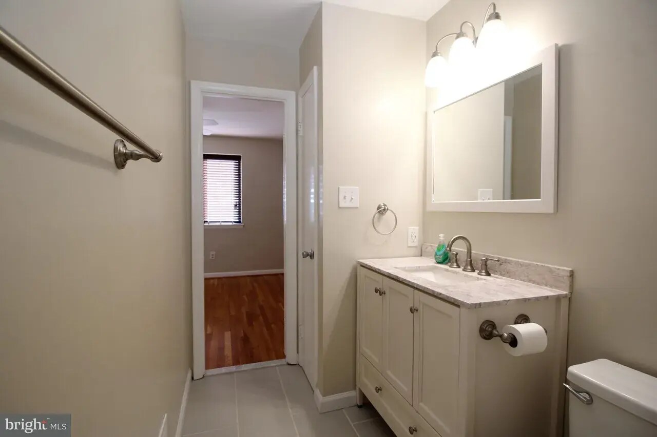 Building Photo - 3712 Steppes Ct